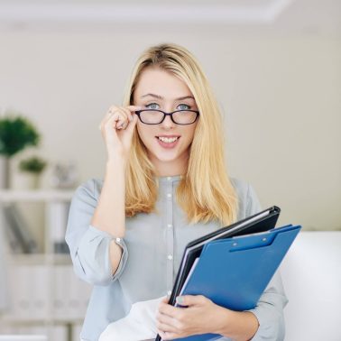 pretty-young-businesswoman